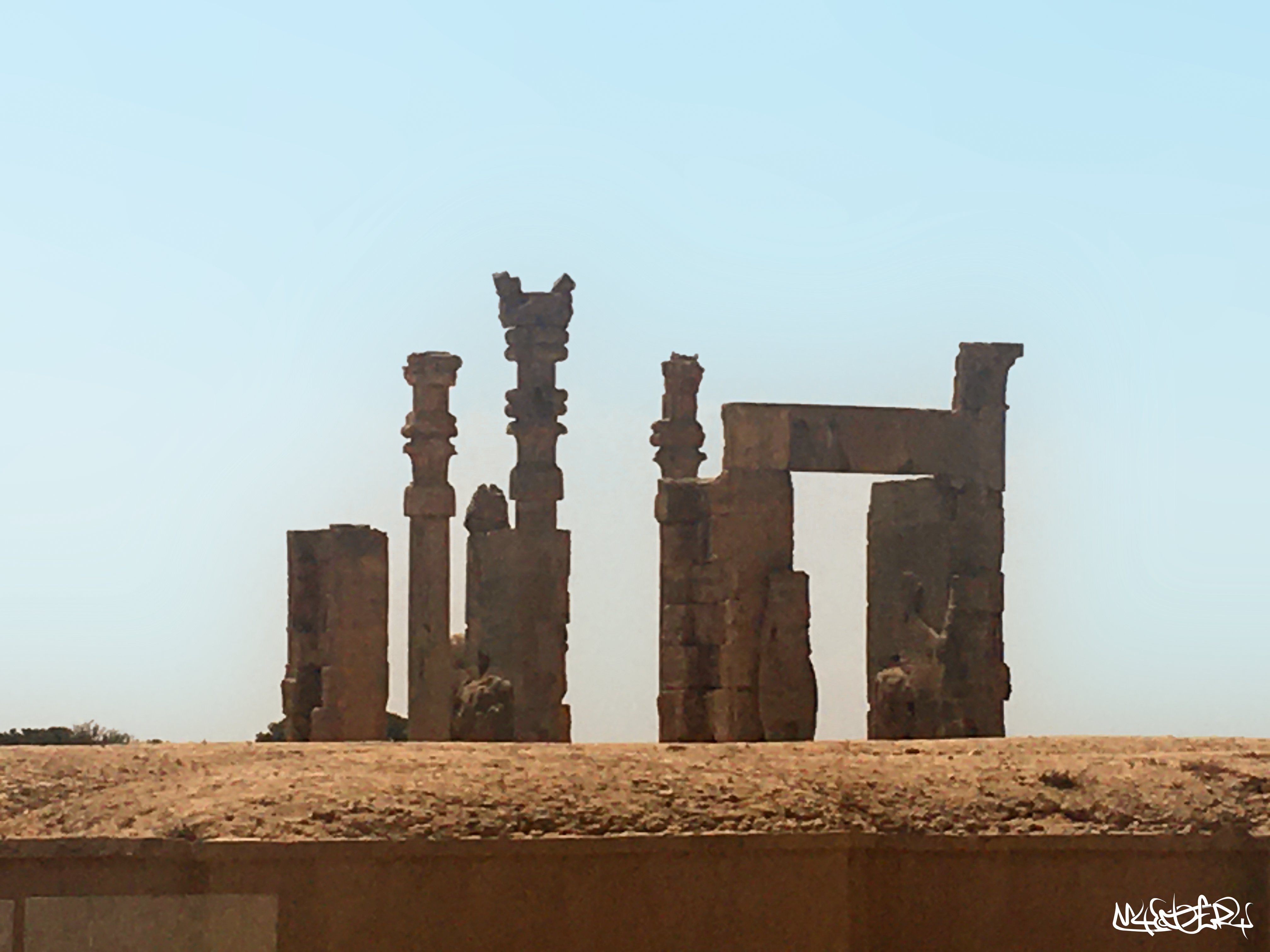 takhtejamshid2